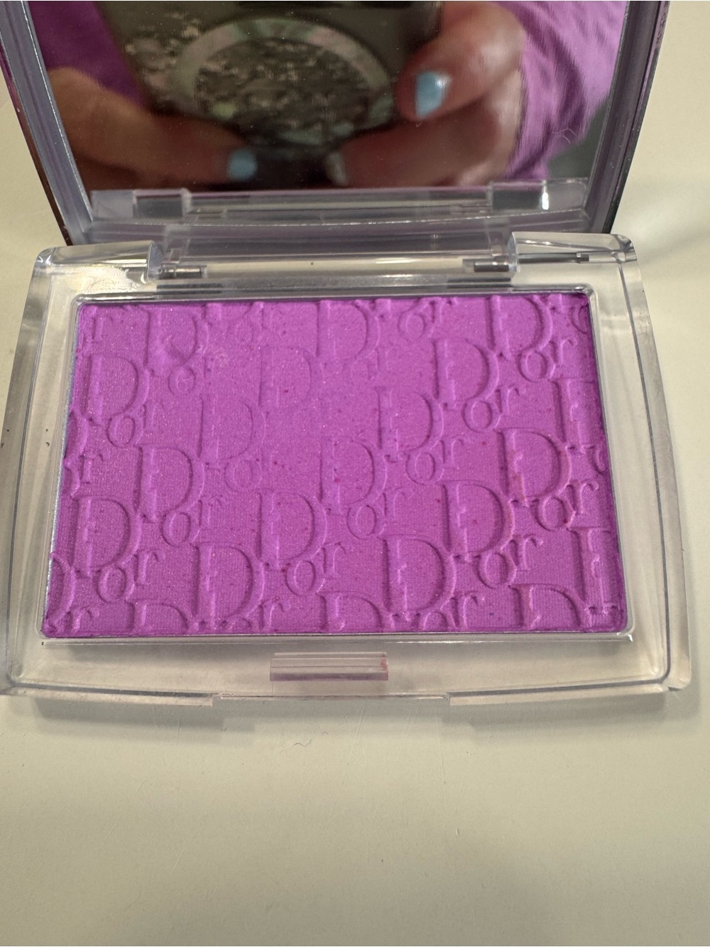 Dior rosy glow blush shade 063-pink lilac